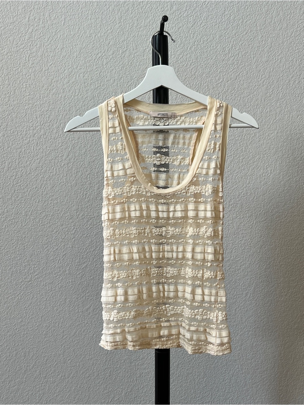 Ivory Textured Lace-Stripe Fairy Feminine Beach Tank m
